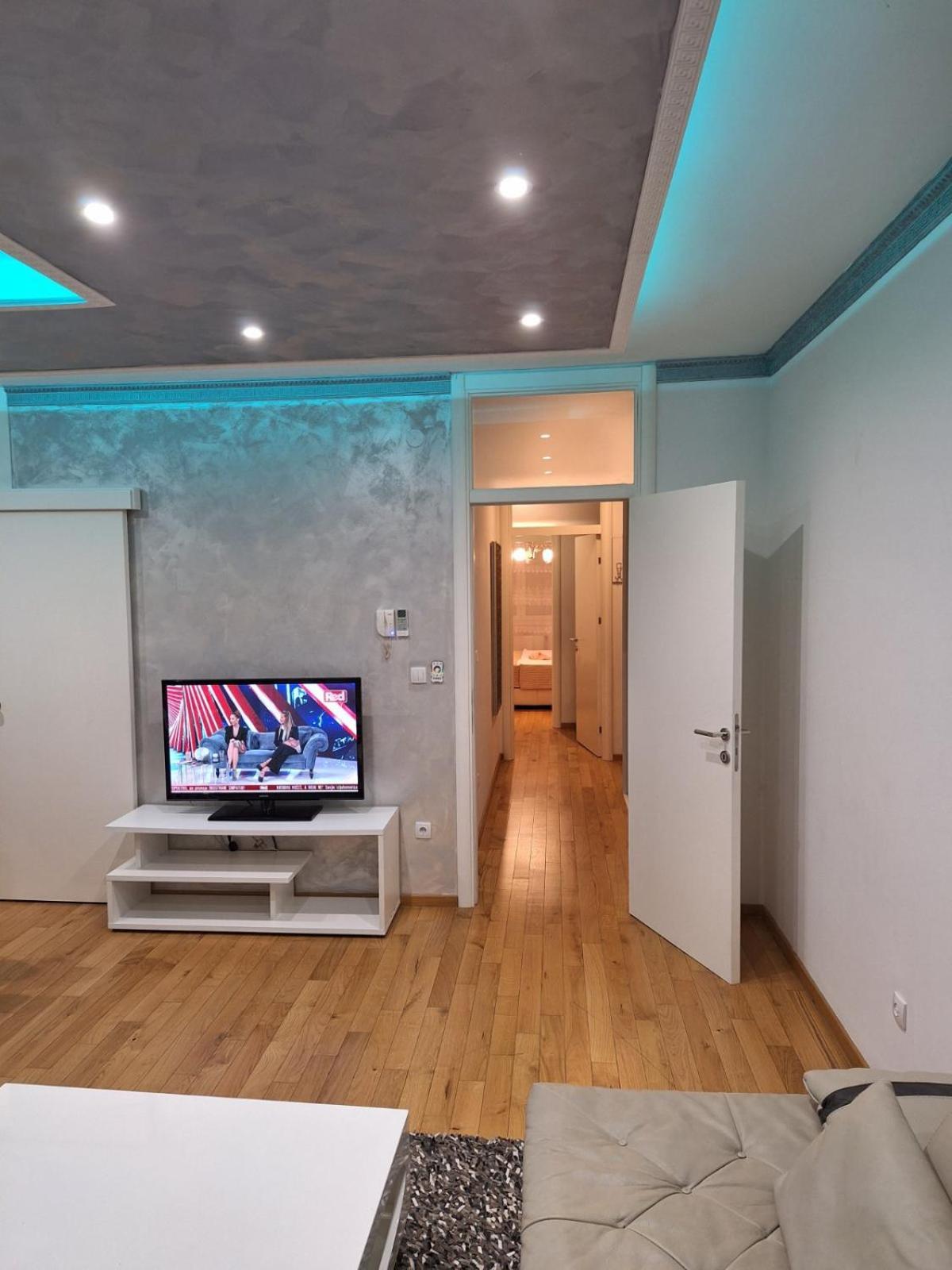 באניה לוקה Elegantna Oaza Apartment מראה חיצוני תמונה