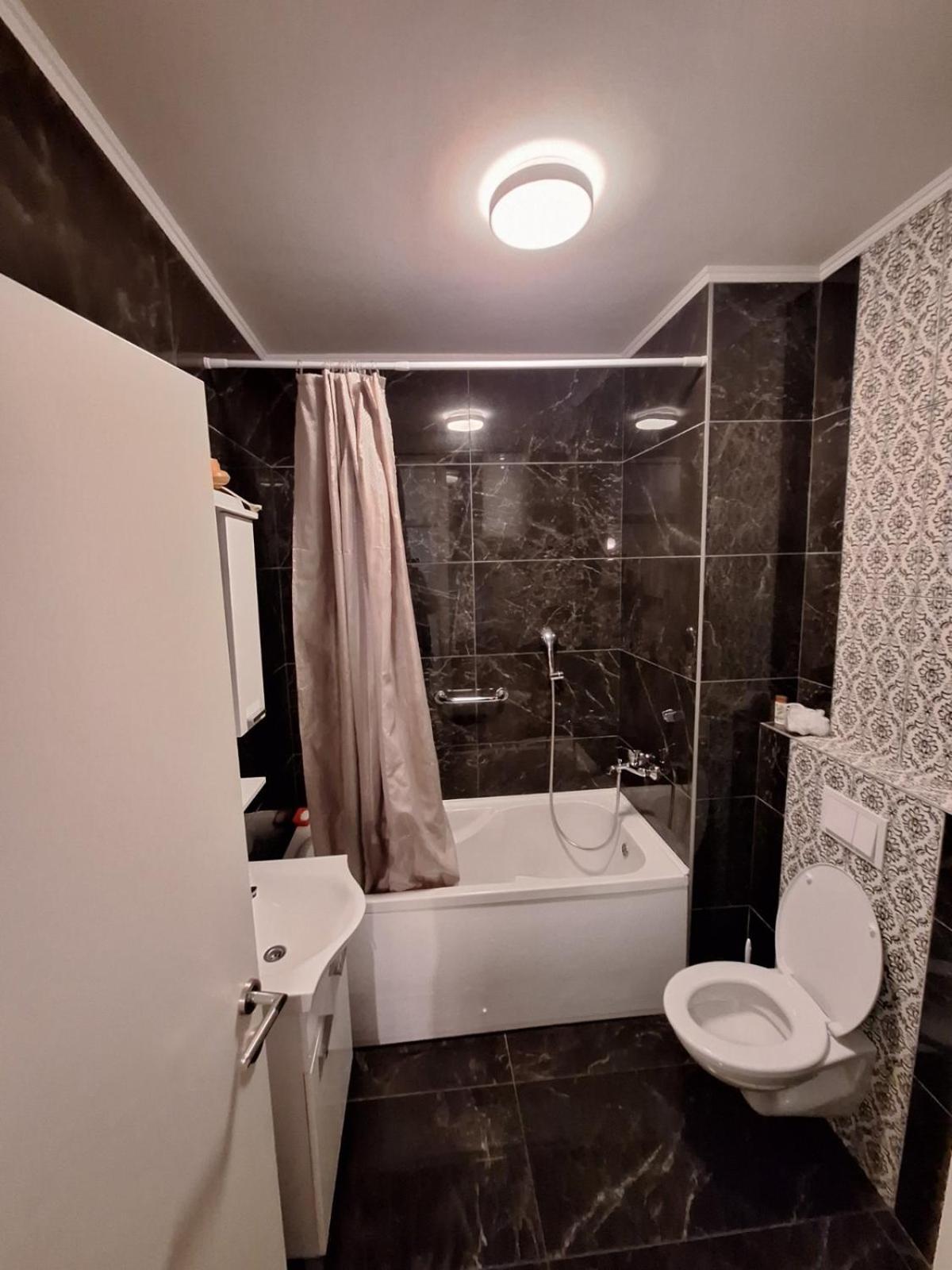 באניה לוקה Elegantna Oaza Apartment מראה חיצוני תמונה